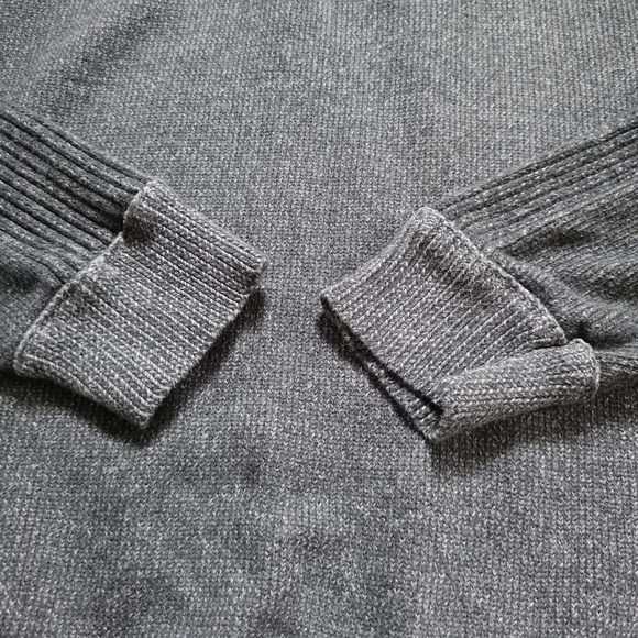 2/$40 Guys Sweater - Picture 5 of 16